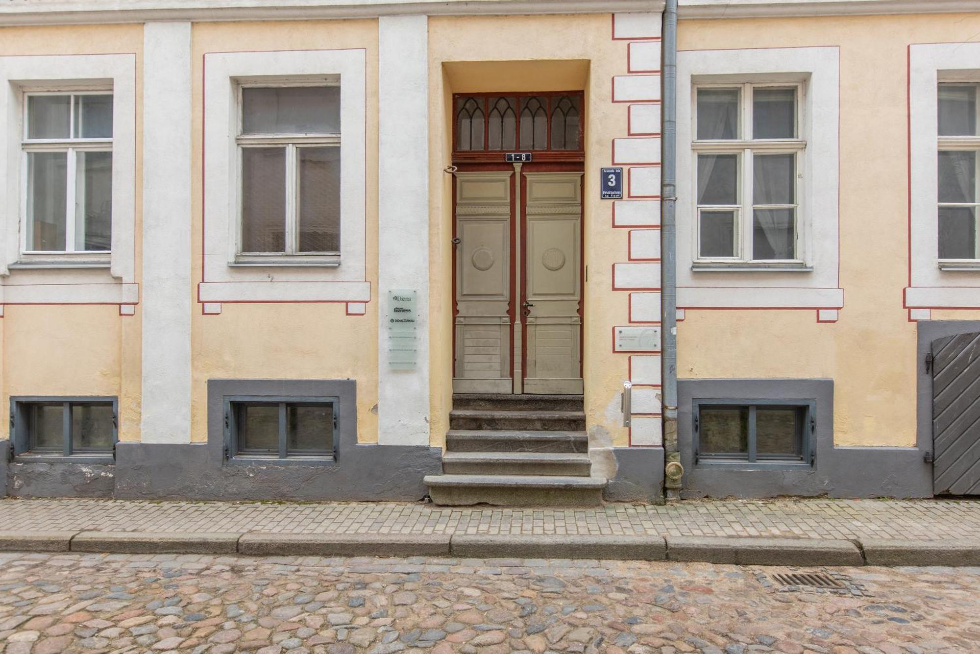 Large Vacation Apartments In The Old Town Riga Exterior photo